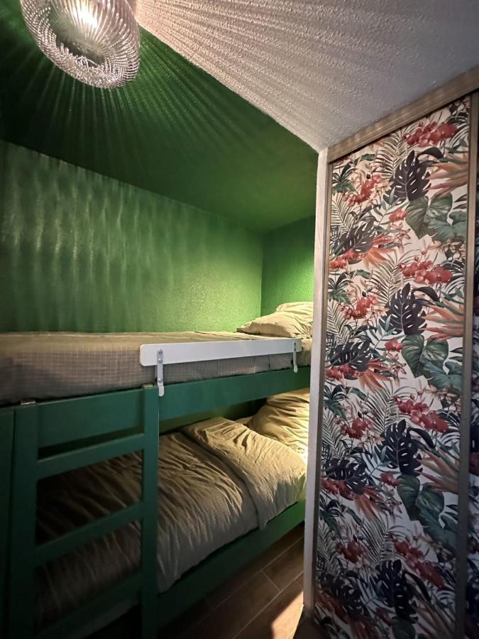 Very Cosy Apartment At 200 M From The Beaches La Londe-les-Maures Eksteriør billede